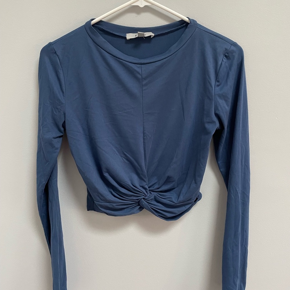 Gaze Crop Yoga Top